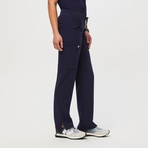 Figs Kade Cargo Scrub Bottom in Navy, XSP